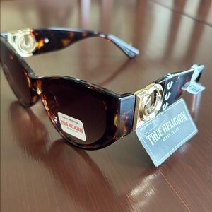 True Religion 100% UV protect,black/brown tortoise,gold logo arm sunglasses